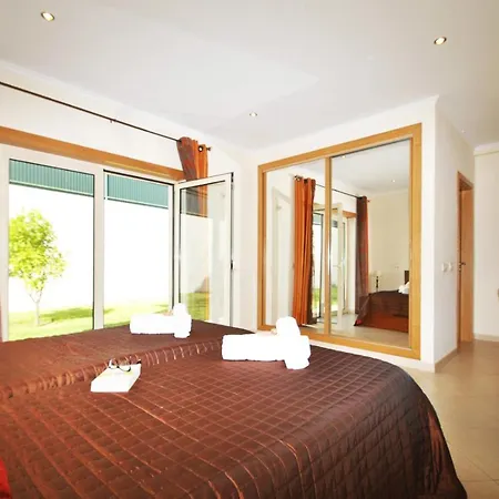 Anna Ant Villa